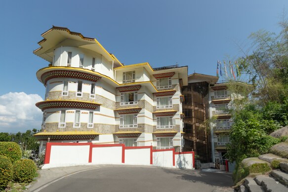 Udaan Keepsa Hotel & Spa, Gangtok (05 Min Walk to MG marg)