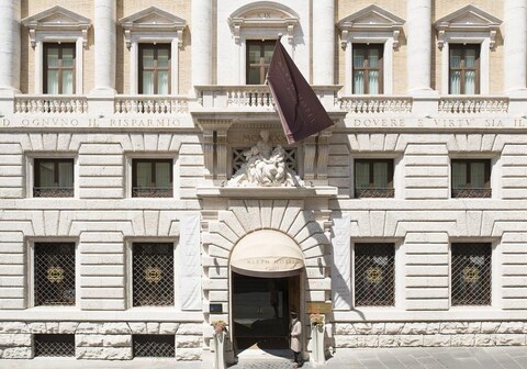 Aleph Rome Hotel, Curio Collection by Hilton