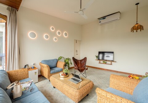 Staymaster Central Apt | 3BR | Pool | Near Vagator