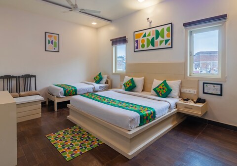 Treebo Empire Red Carpet