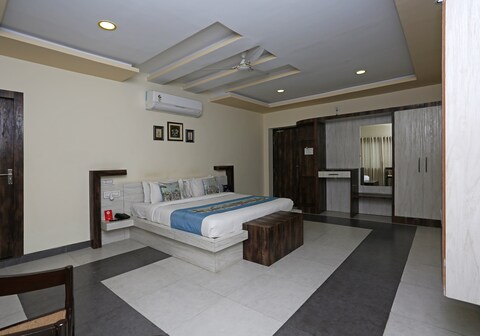 Townhouse Reti Bus Terminal Udaipur Formerly Greenland