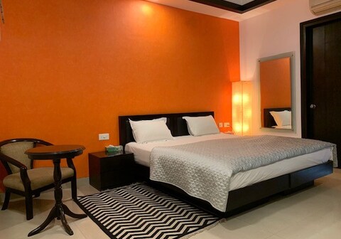 Rainbows Residency| Rooms & Wi-Fi