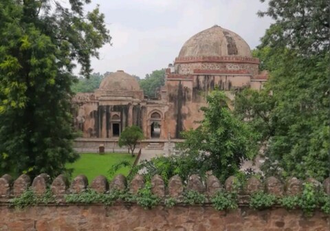 Sun Beam @ Hauz Khas Village