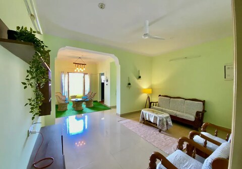 3BHK Glam Apt Full Furnished - Greendale