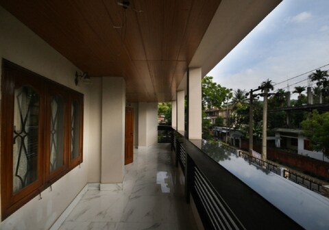 Leo Residency,Guwahati