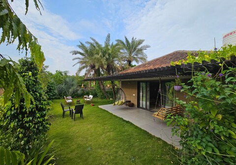 StayGuru Luxury Villa