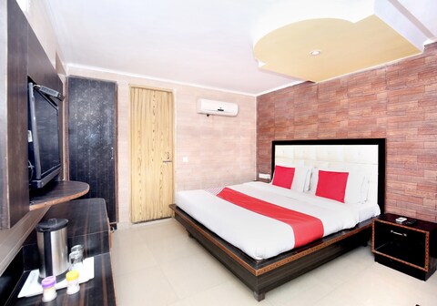 Hotel O Continental Inn