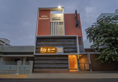 Itsy Hotels Everest Leela Residency