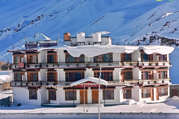 Namora -Norling Inn And Spa Kaza