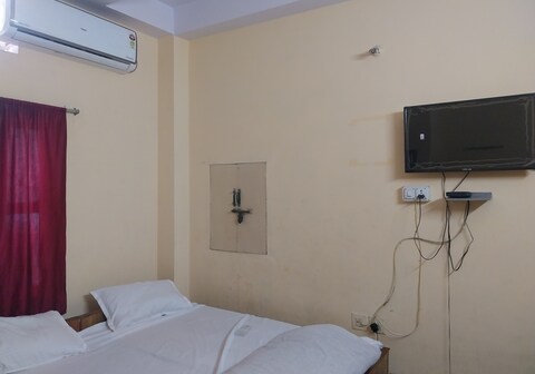 Hotel Sheetla Palace