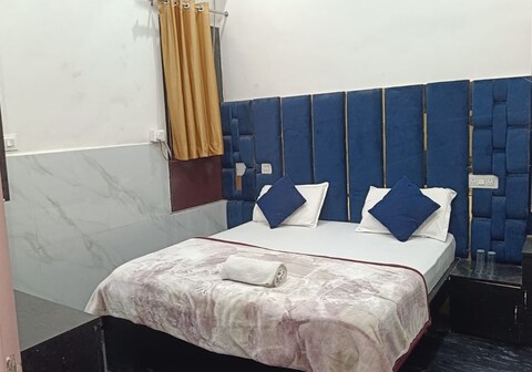 Hotel Maa Seva Sadan