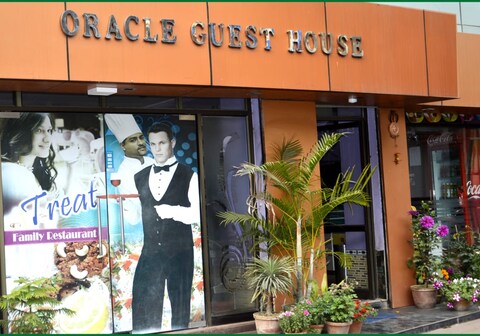 Oracle Guest House