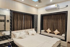 LUXE LAGOON, Kolkata LUXE LAGOON, Kolkata
