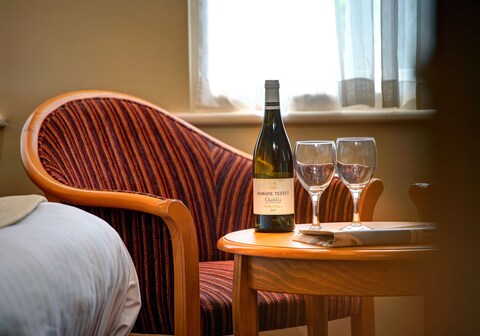 Best Western Plus Milford Hotel