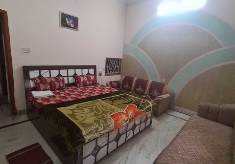 Hotel O Pragya Four