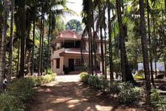 Ganesh Niwas, Alibaug Ganesh Niwas, Alibaug