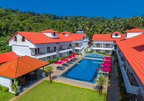 River Deck Baga Beach Front
