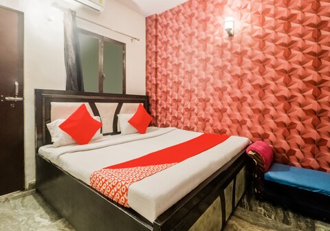 Hotel O Tanvi Palace