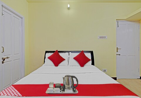 Hotel O Sathya Service Apartment