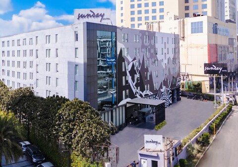 Sunday Hotel Chandigarh Zirakpur