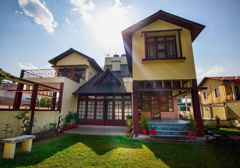 Sunrise Guest House, Shillong