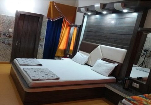 Hotel New Prakash Guest House