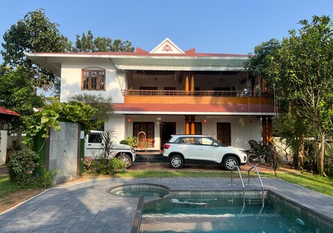 Fool's Paradise | Swimming Pool