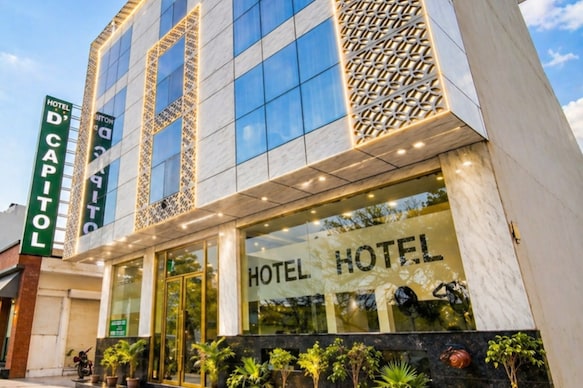 Hotel D' Capitol - Delhi Airport
