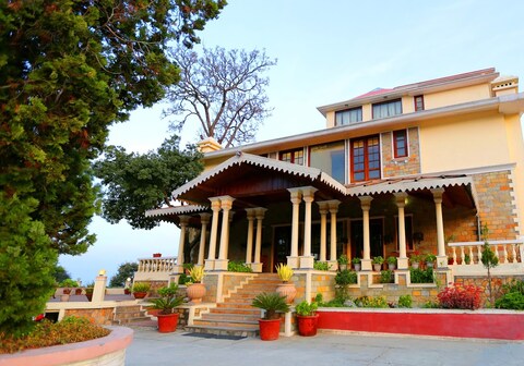 WelcomHeritage Windsor Lodge