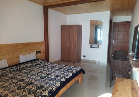 Maison De Montagne Dehradun