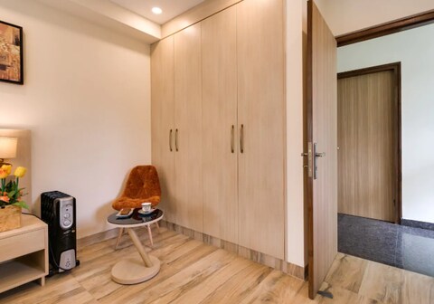 Park facing Independent APPT & Opposite NFC Market