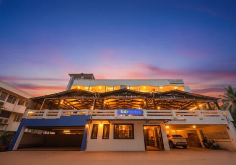 FabHotel A&M - Nr LV Prasad Institute, Banjara Hills