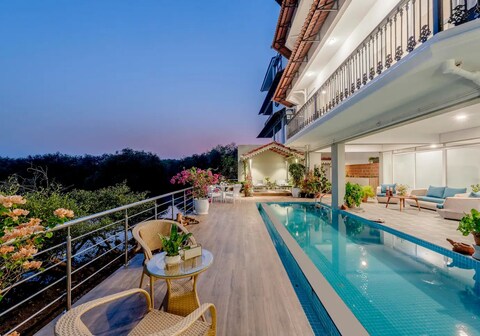 Staymaster Agua de Marra 2BR Lake View Pool