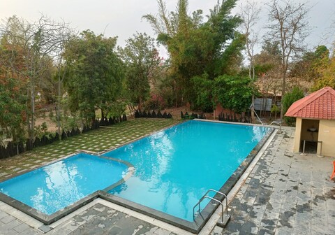 bhils kabeela resort