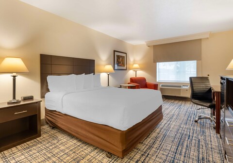 Best Western Visalia Hotel