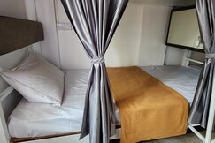 HOSTELDAYS -THE SMART DORMITORY - opp panjim Police stn, Goa HOSTELDAYS -THE SMART DORMITORY - opp panjim Police stn, Goa