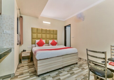 HOTEL O CLINK