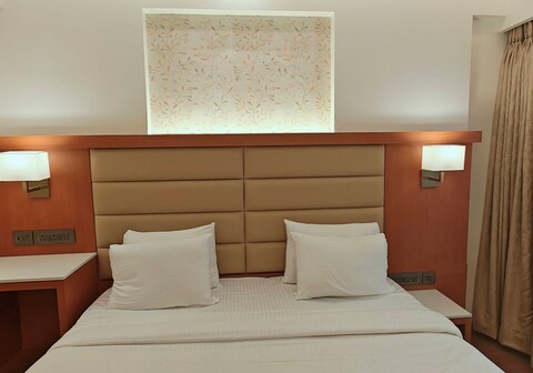 Hotel Heritage Grand