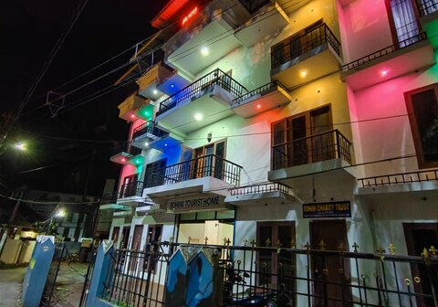 Rohini Tourist Home