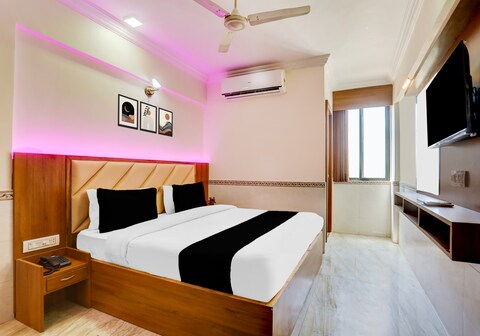 Super Collection O Ahmedabad Airport Formerly Hotel Runway Inn