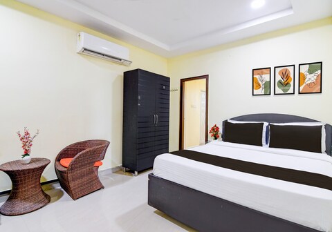 Collection O Rama Lakshmana Junction Srikakulam