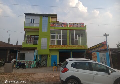 The Green Indian Hotel Family Restaurant Rooms and Banquet Hall