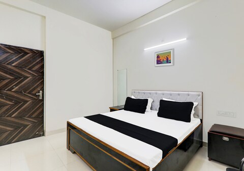 Super Hotel O SIDDHIVINAYAK GUEST HOUSE & RESTAURANT