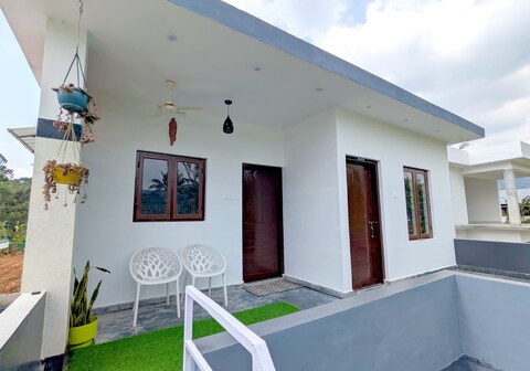 Blooms Homestay