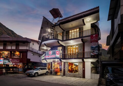 HOTEL AKASH DEEP AND RESTAURANT