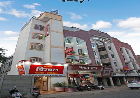 Hotel Vishal Palace