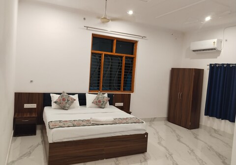 Atithi Inn