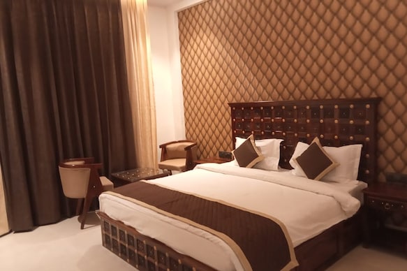 Chauhan Sheraton by Real Comforts