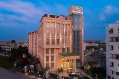Singhania Sarovar Portico, Raipur, Chhattisgarh Singhania Sarovar Portico, Raipur, Chhattisgarh