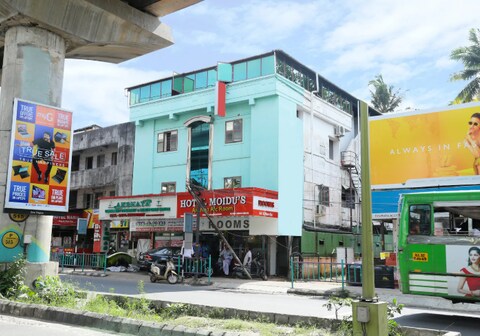 Lodging Hotel Moidus